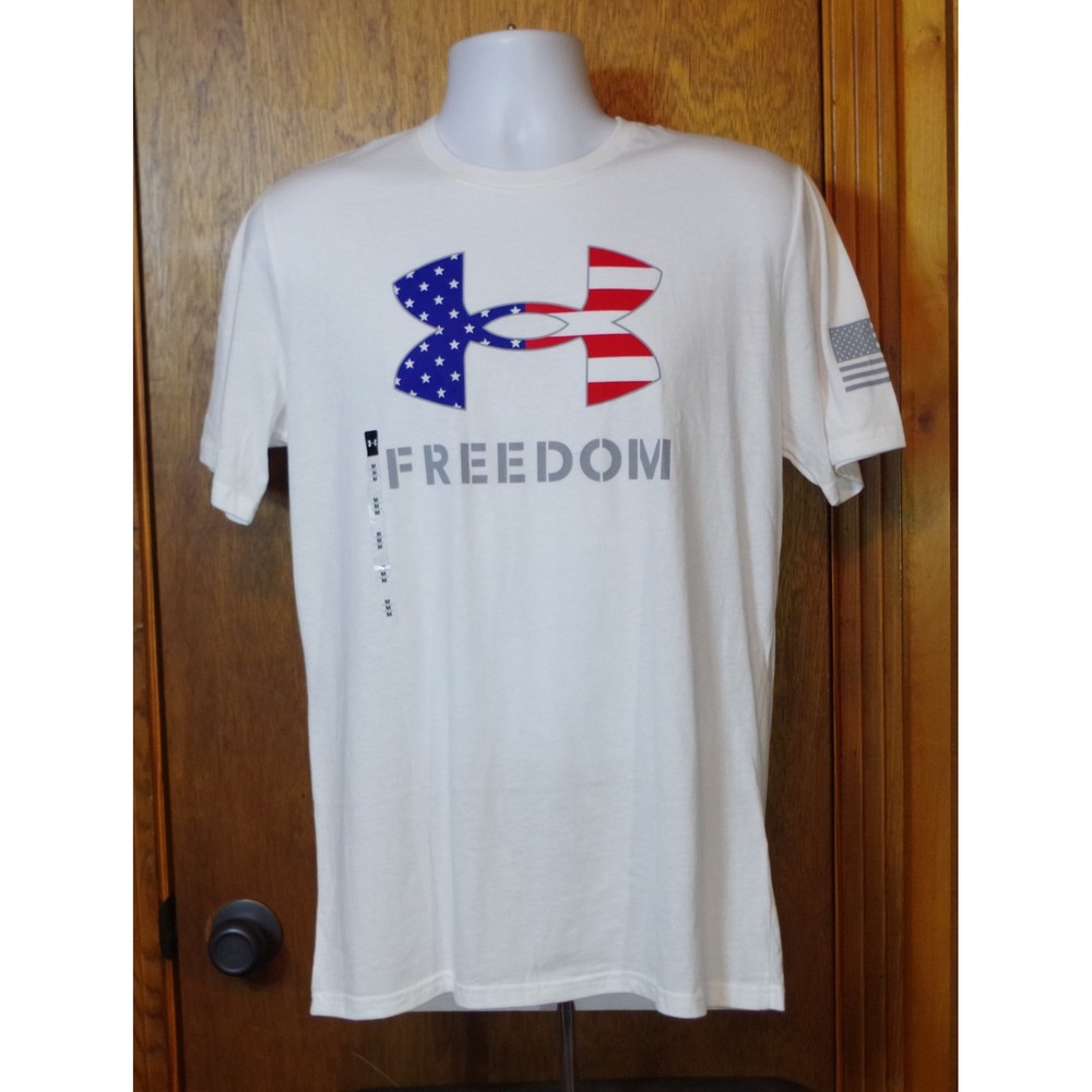 NWT Under Armour Freedom Flag Logo‎ White T-Shirt Men's Medium